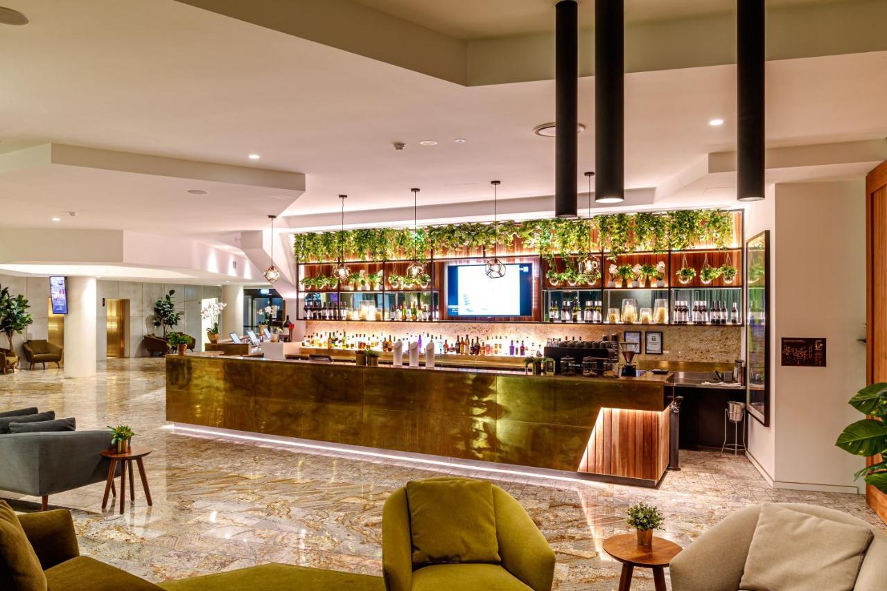 Eatons Hill Hotel Brisbane Eksteriør billede